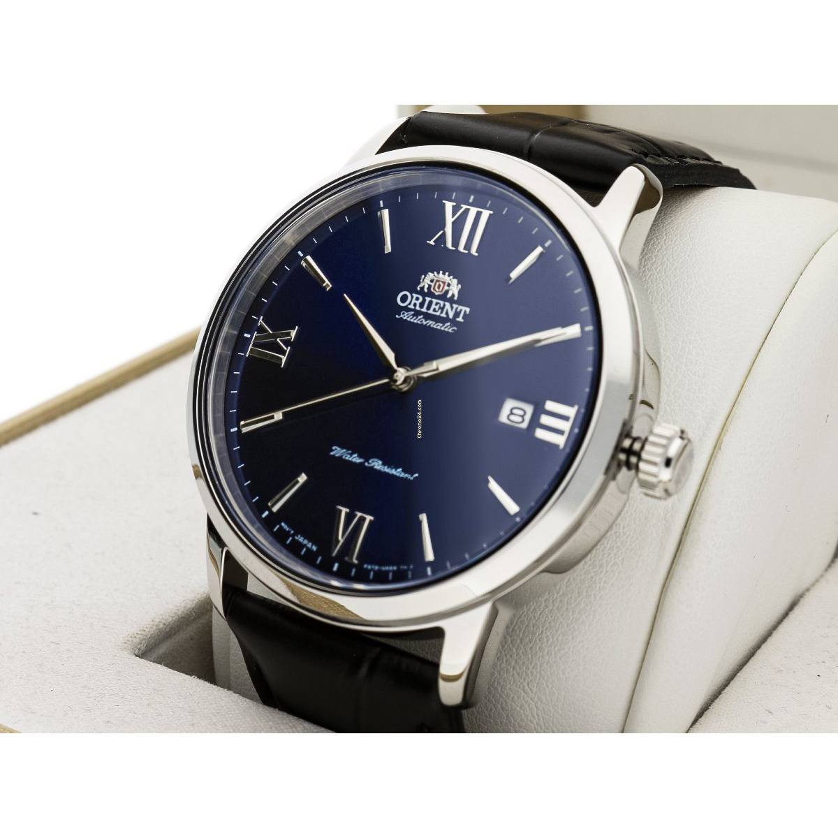 Часовник Orient RA-AC0F11L