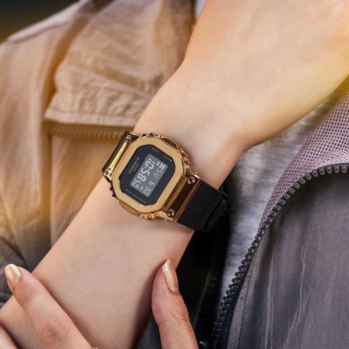 Комплект часовници за двойки Casio GM-5600G-9ER & GM-S5600GB-1ER