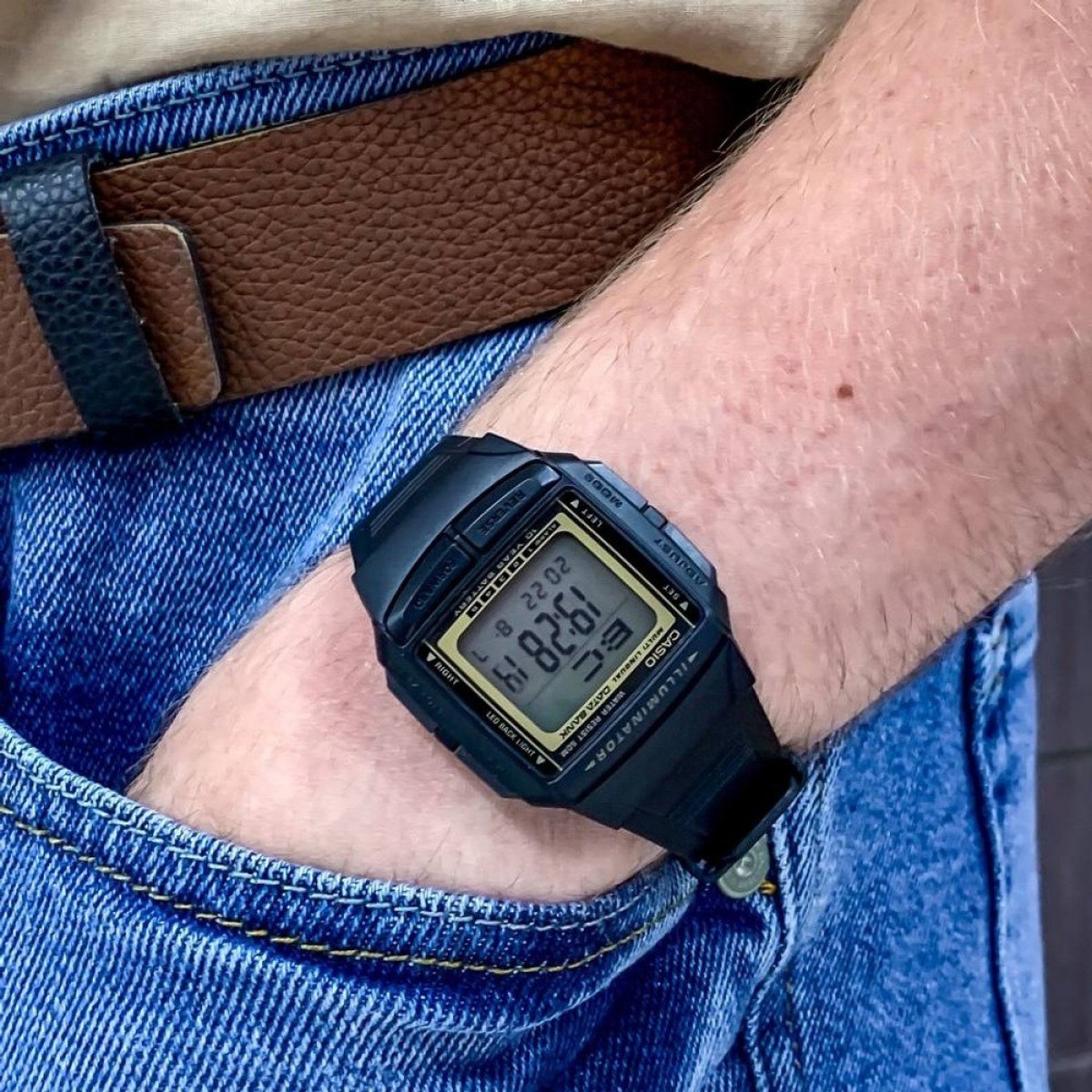 Часовник Casio DB-36-9AVSDF