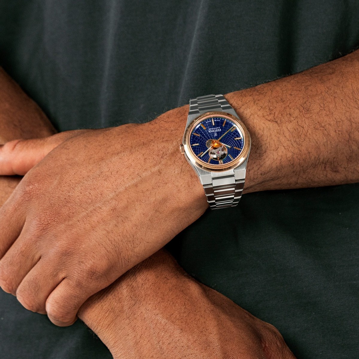 Комплект часовници за двойки Festina Swiss Made F20061/2-F20066/3