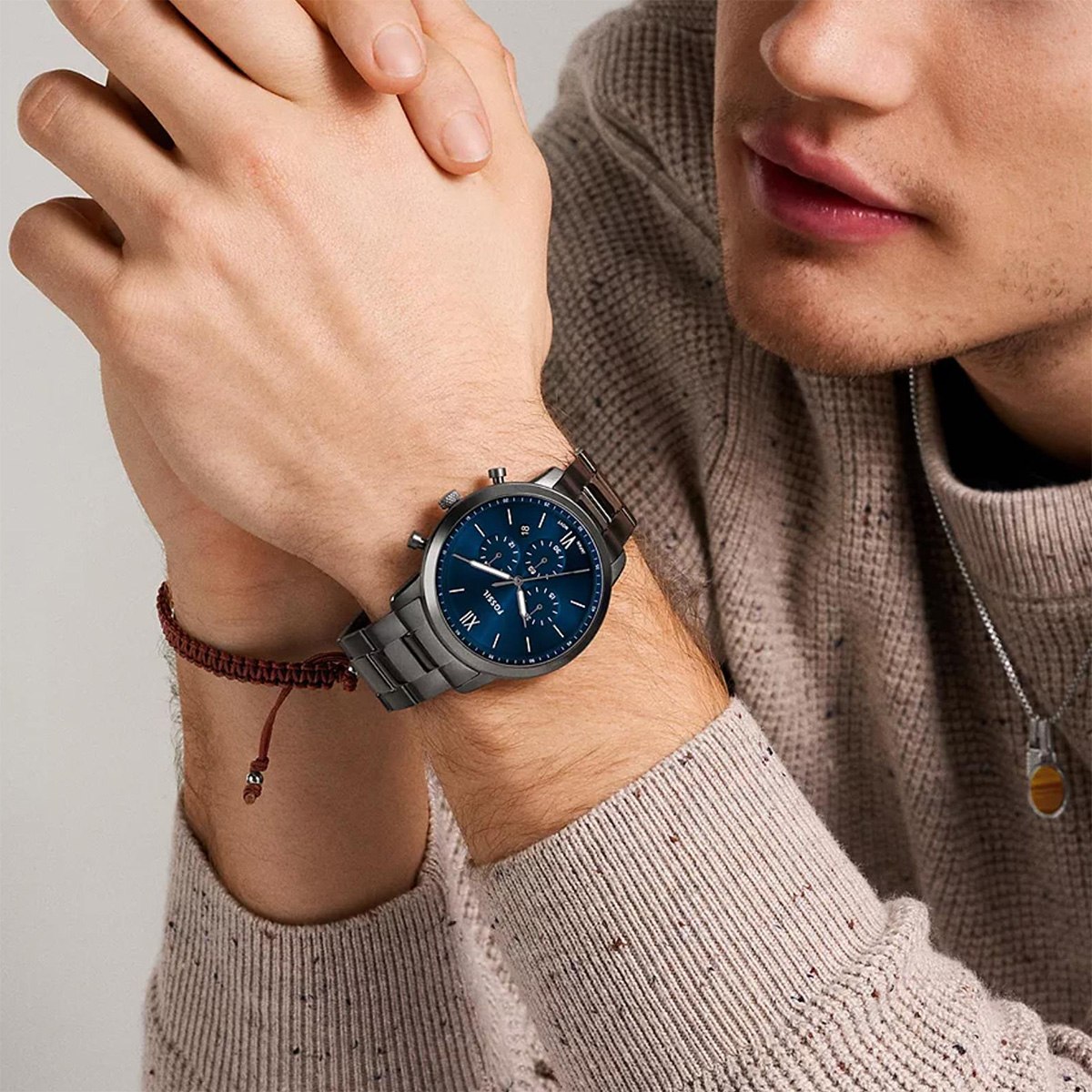 Часовник Fossil Neutra FS6111