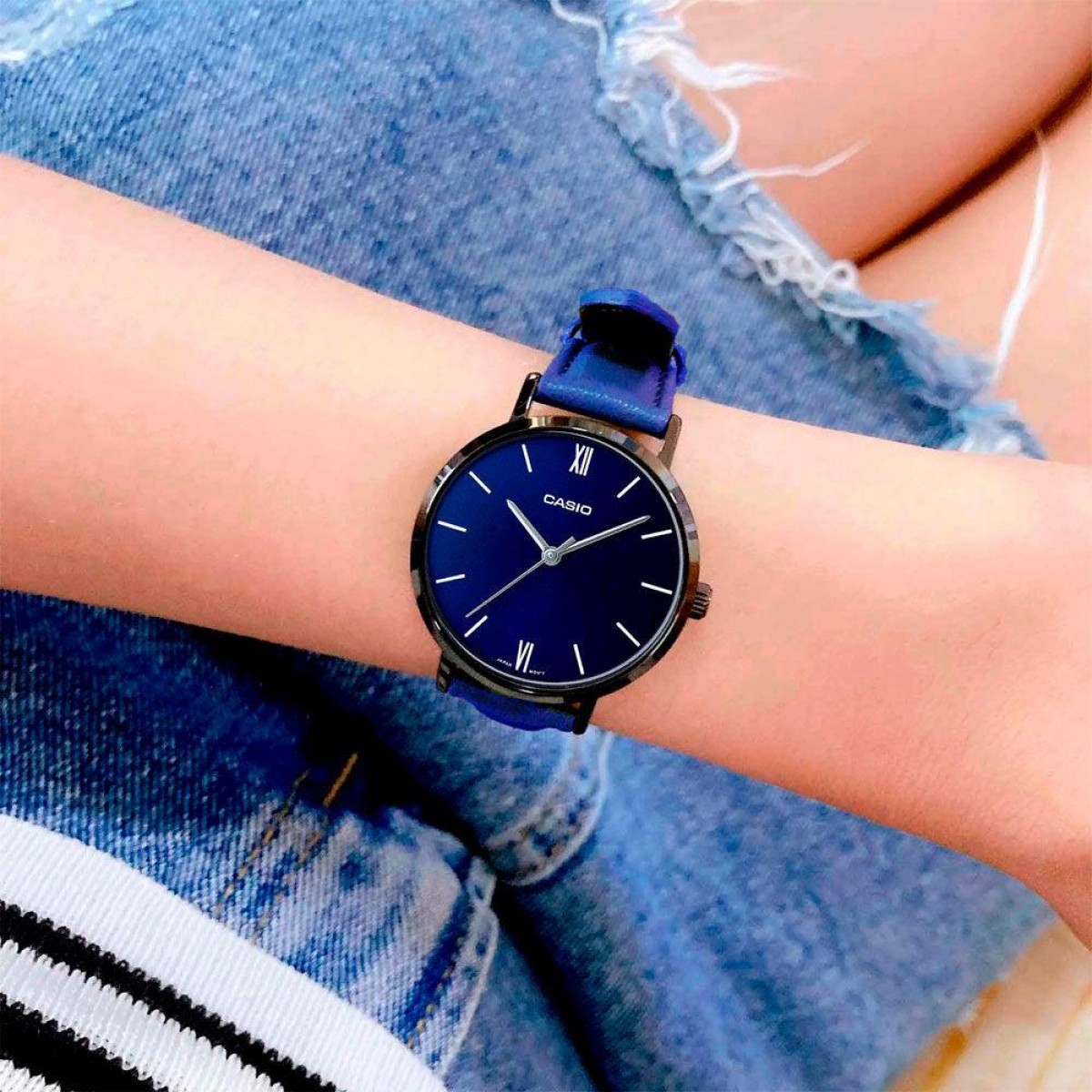 Часовник Casio LTP-VT02BL-2AUDF