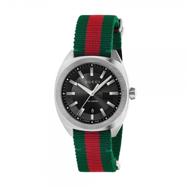 Часовник Gucci YA142305