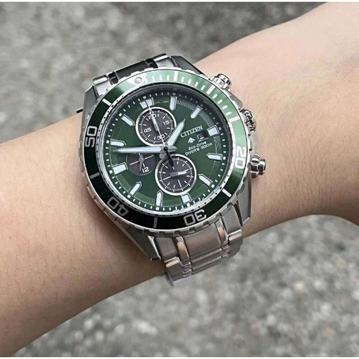 Часовник Citizen CA0820-50X