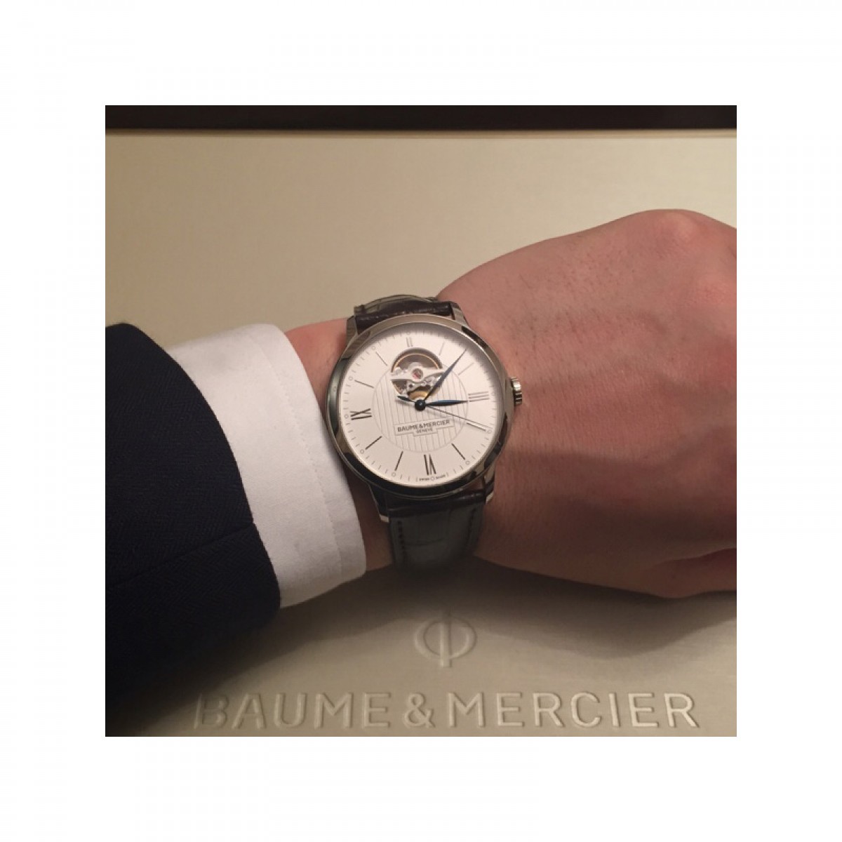 Часовник Baume & Mercier MOA10274