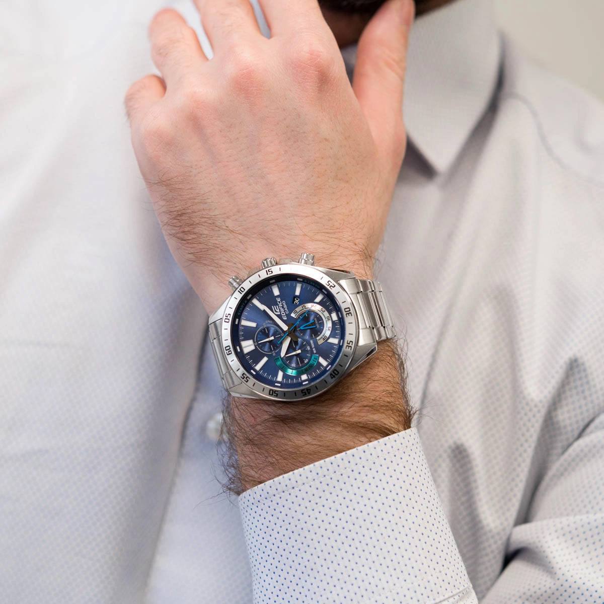 Часовник Casio Edifice EFV-620D-2AVUEF