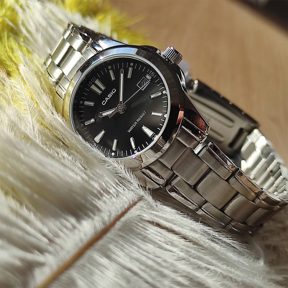 Часовник Casio LTP-1215A-1A2DF