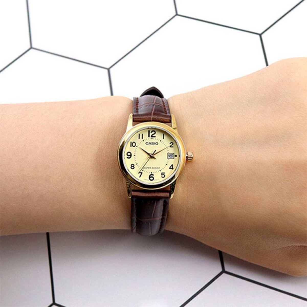 Часовник Casio LTP-V002GL-9BU Часовник Casio LTP-V002GL-9BU