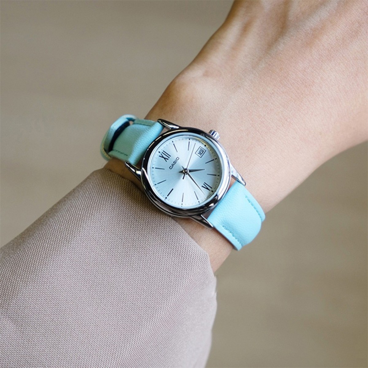 Часовник Casio LTP-V002L-2B3