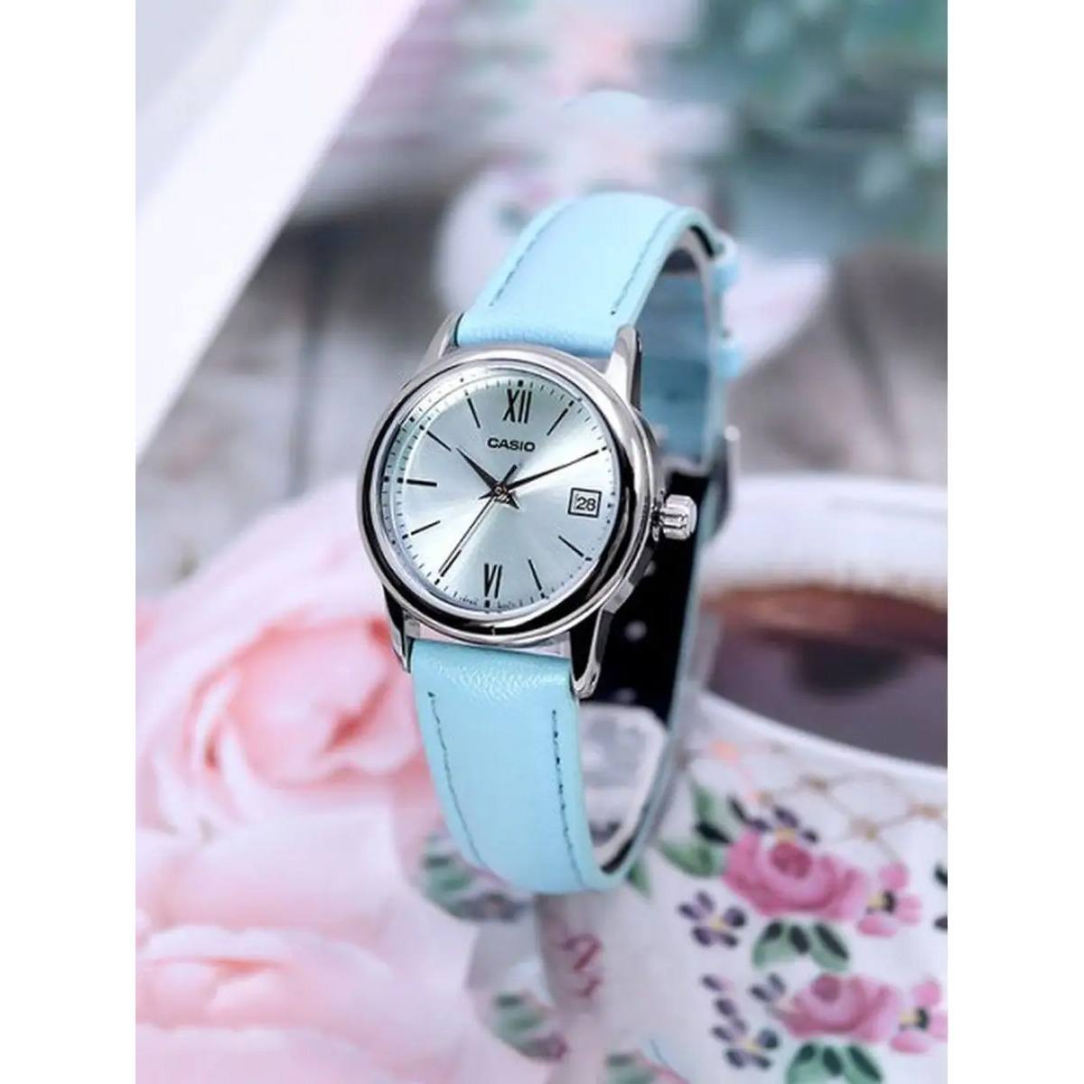 Часовник Casio LTP-V002L-2B3