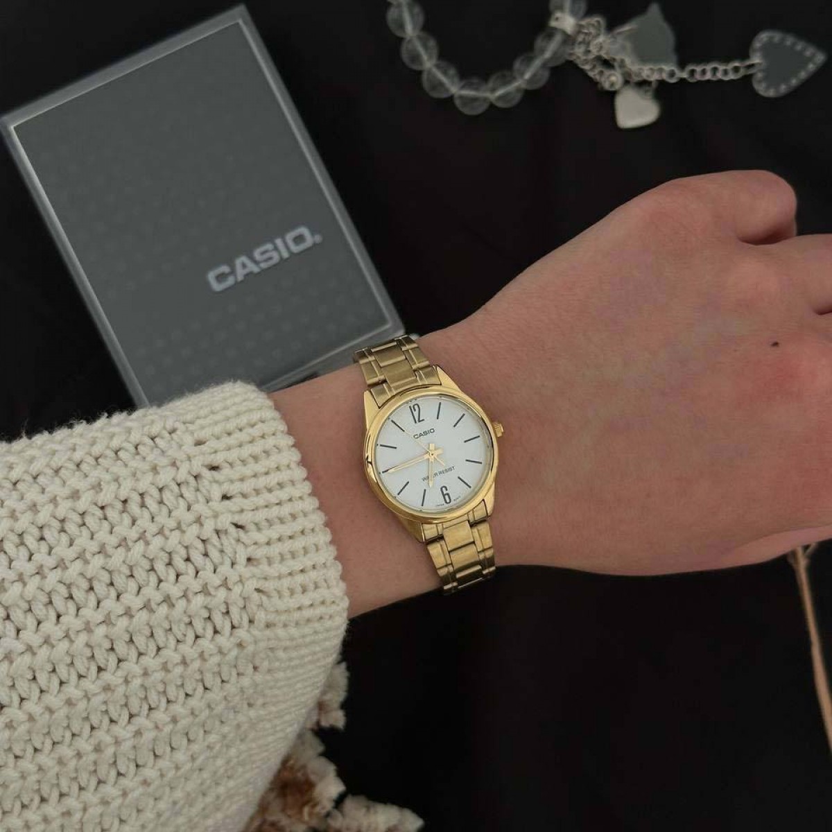 Часовник Casio LTP-V005G-7BU