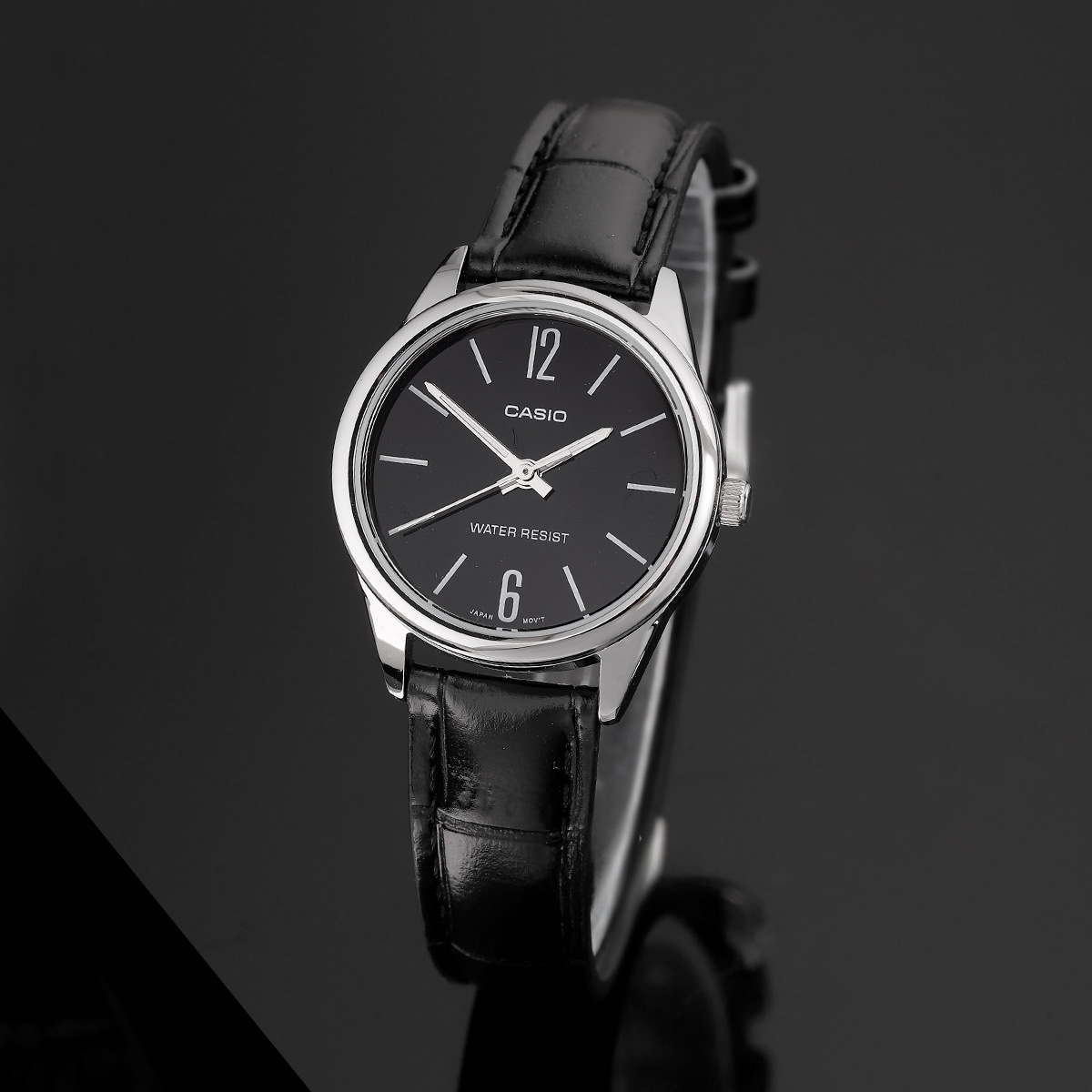 Часовник Casio LTP-V005L-1BU