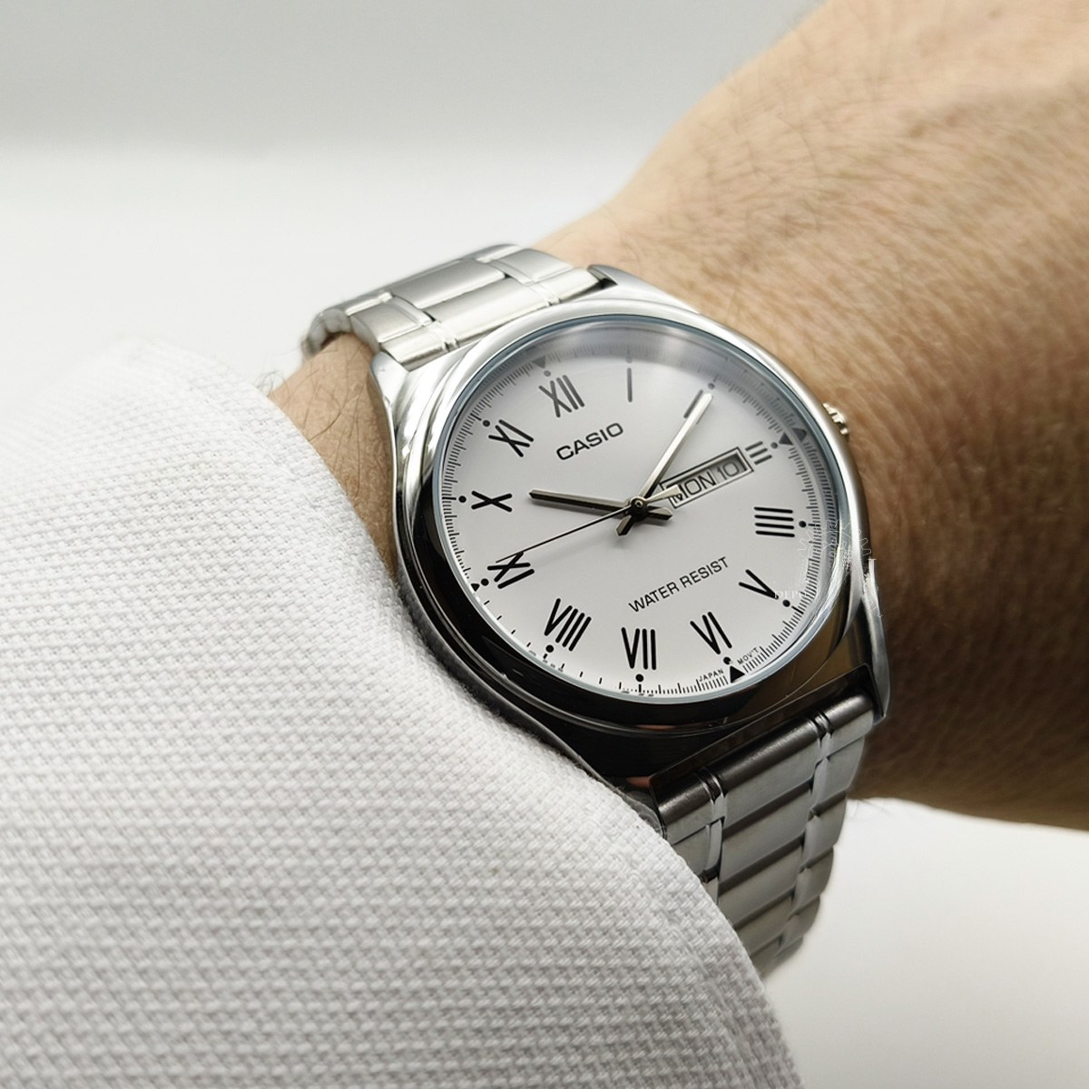 Часовник Casio LTP-V006D-7BU