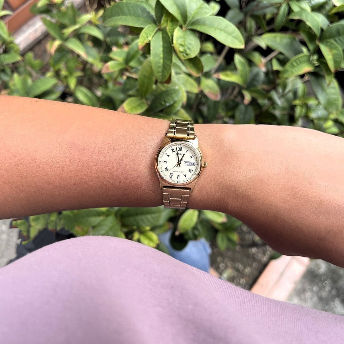 Часовник Casio LTP-V006G-9BU