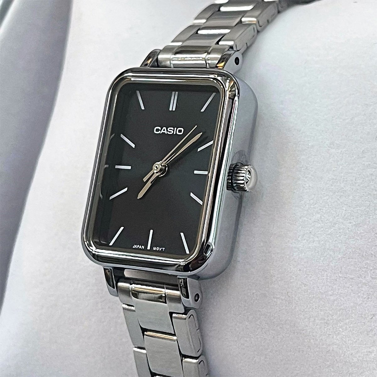 Часовник Casio LTP-V009D-1E