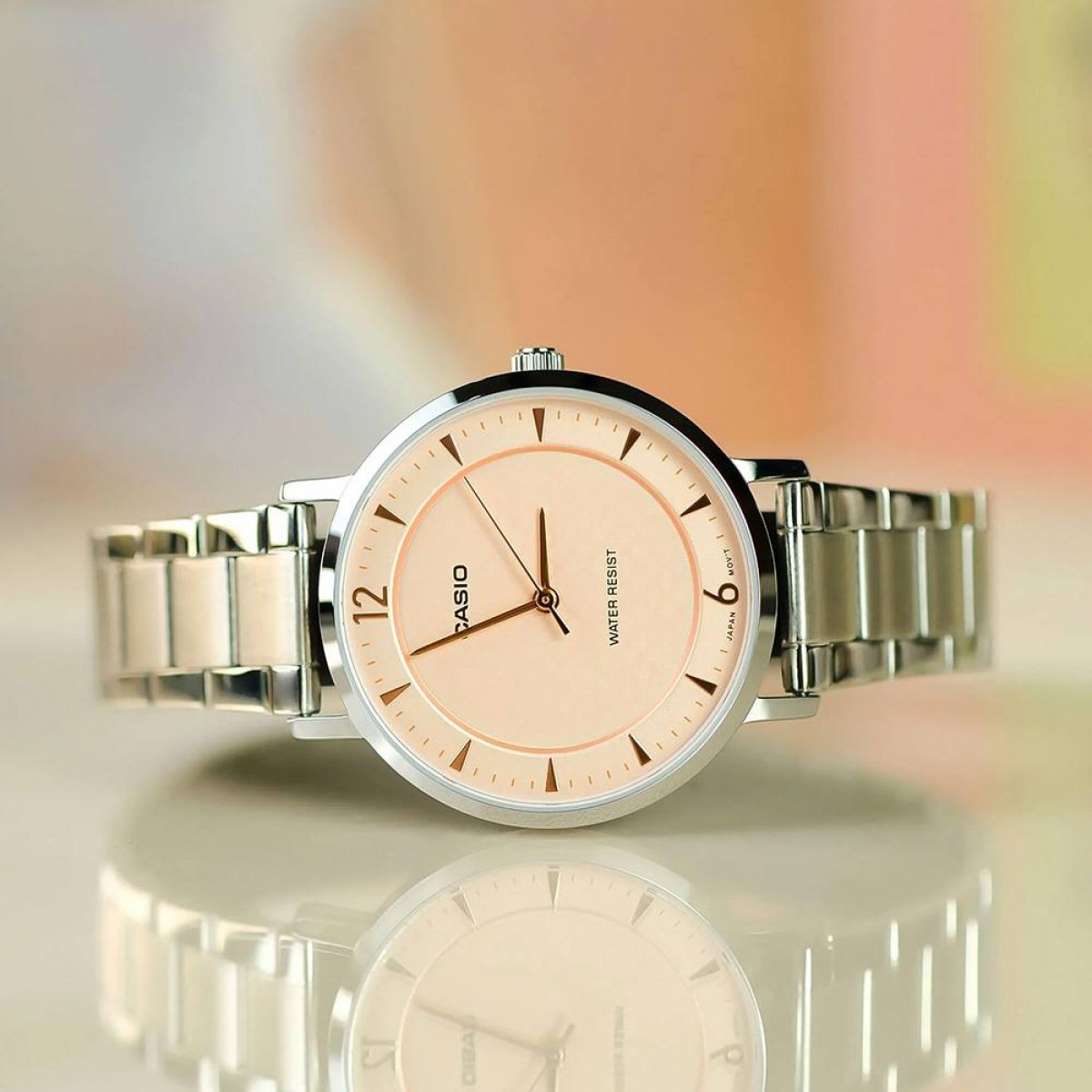 Часовник Casio LTP-VT04D-4ADF