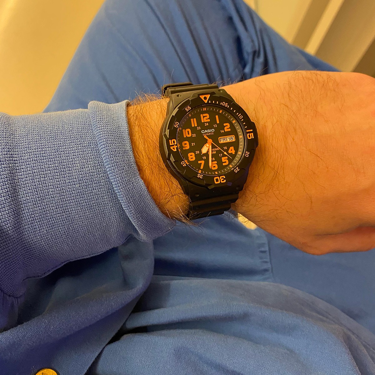 Часовник Casio MRW-200H-4BV