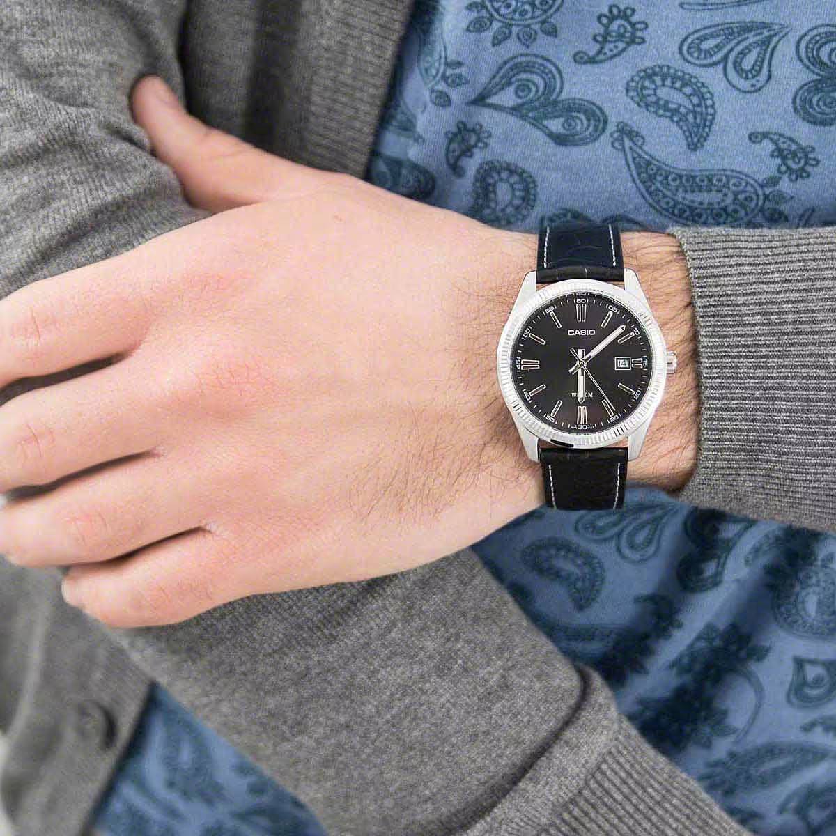 Часовник Casio MTP-1302PL-1AVEF