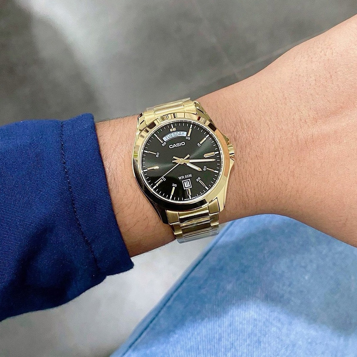 Часовник Casio MTP-1370G-1AVDF