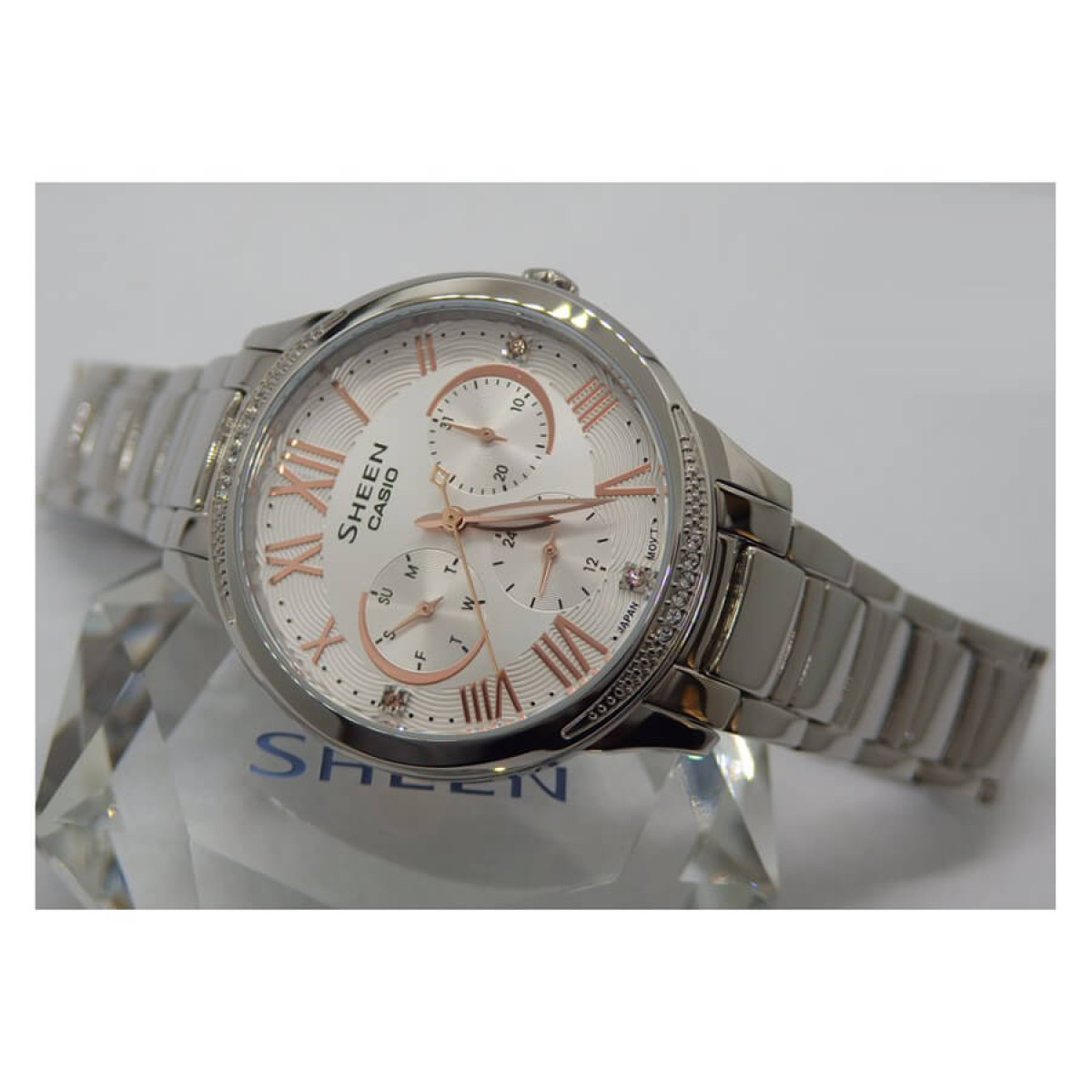 Часовник Casio Sheen SHE-3058D-7AUER