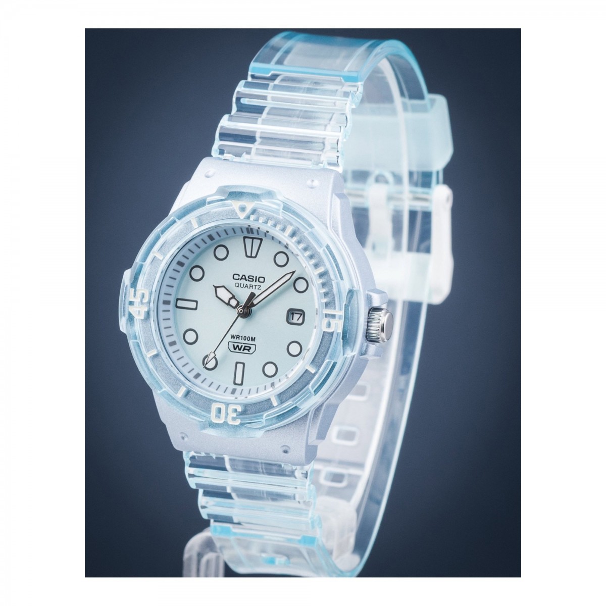 Часовник Casio LRW-200HS-2EVEF