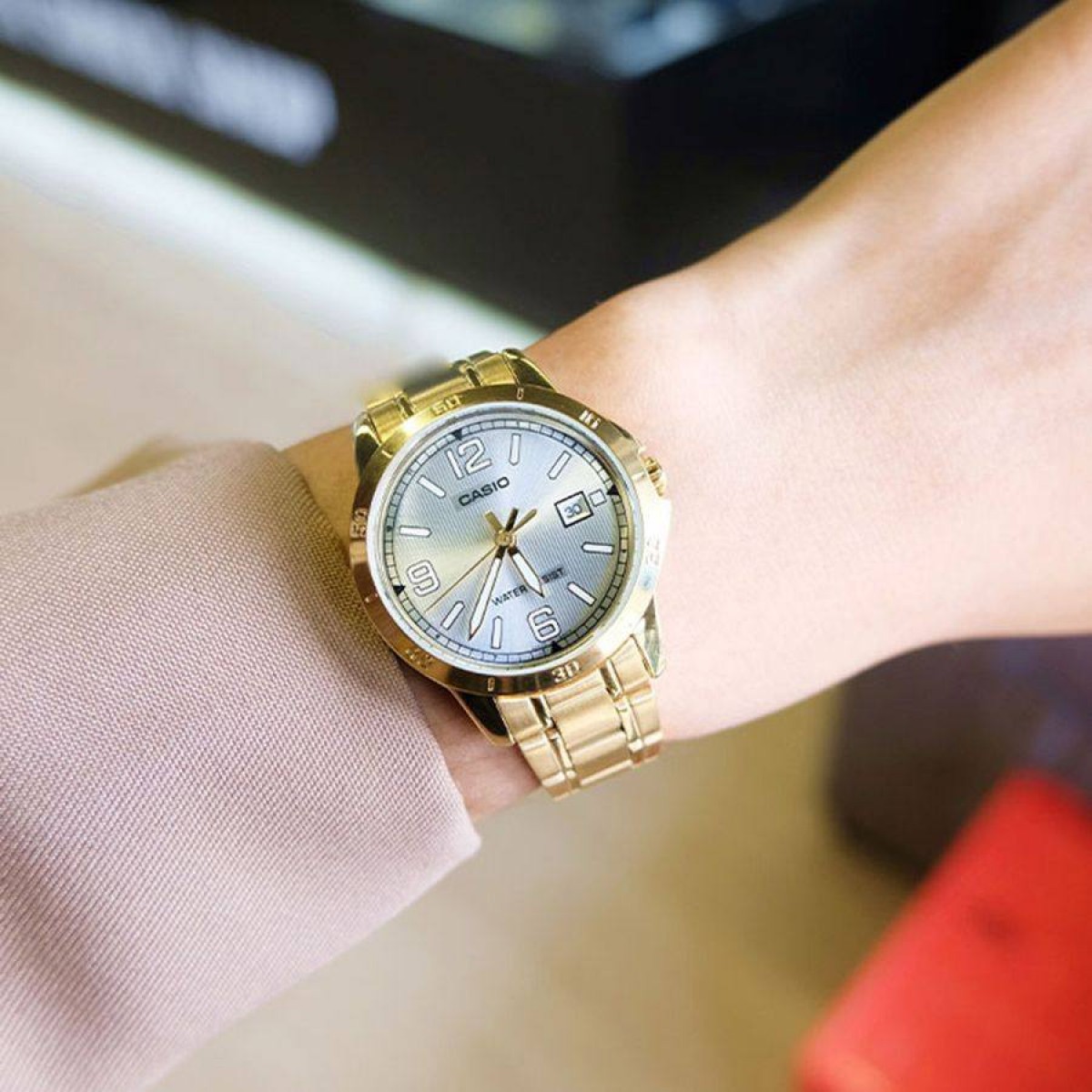 Часовник Casio LTP-V004G-7B2