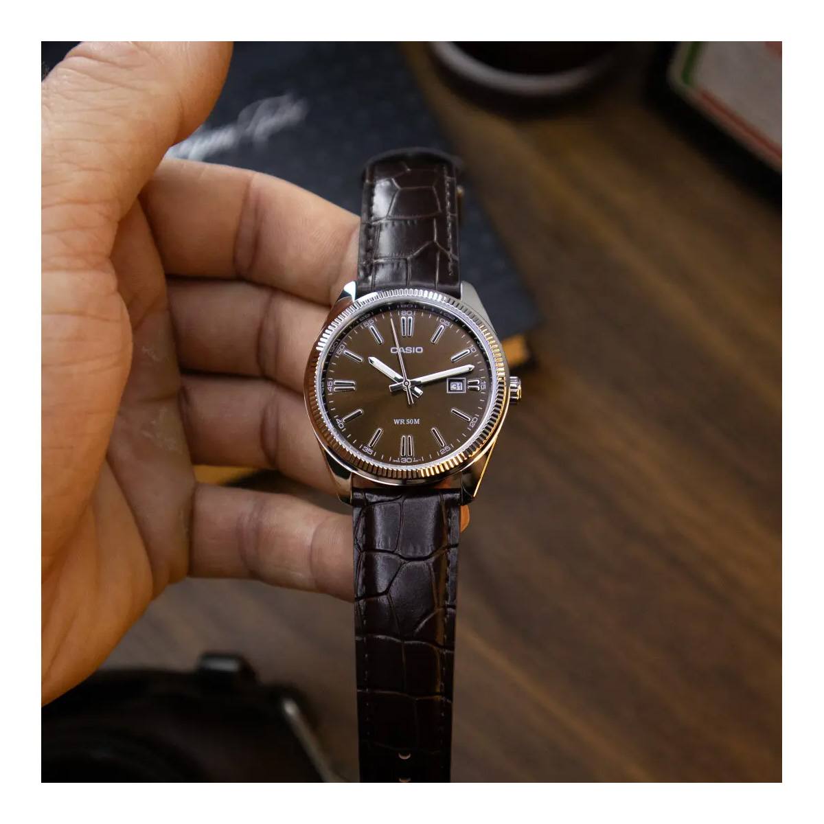 Часовник Casio MTP-1302PL-5AVEF