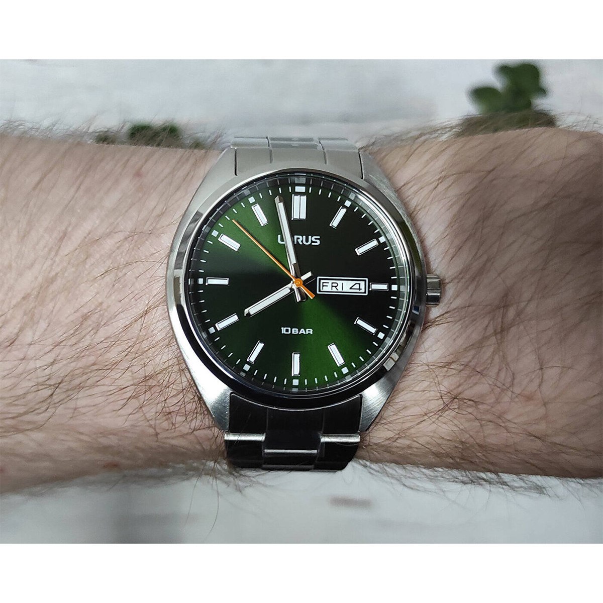 Часовник Lorus RH367AX9