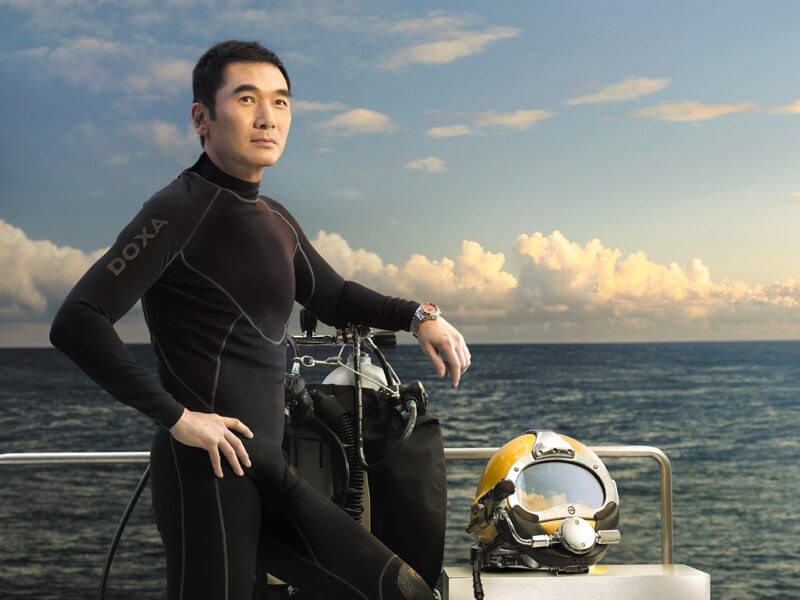 Akex Fong - посланик на Doxa